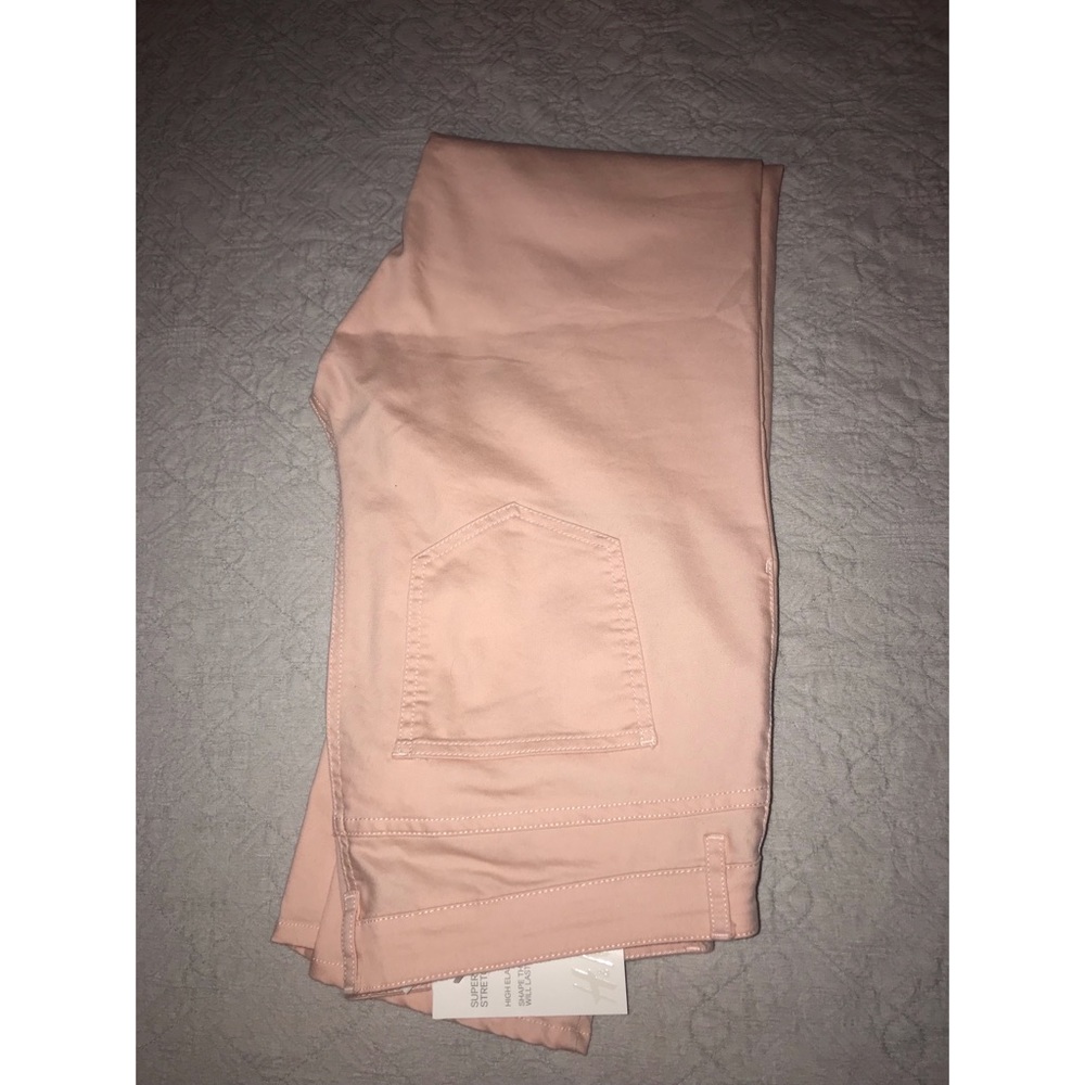 PASTEL PINK H&M JEANS SIZE 16